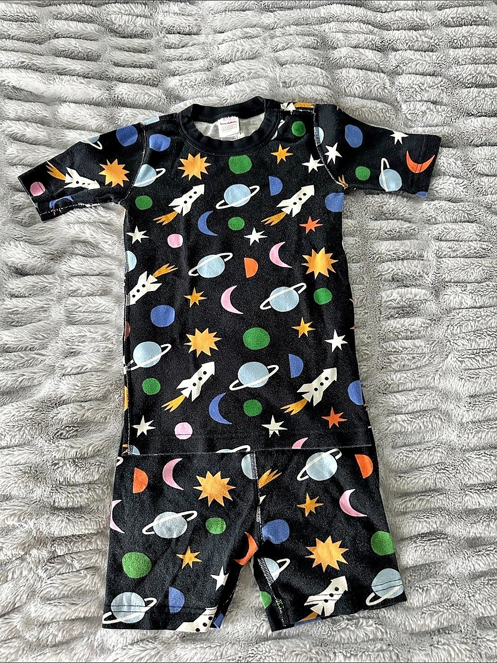 Hanna Andersson Space Short John’s in size 140 cm (10)